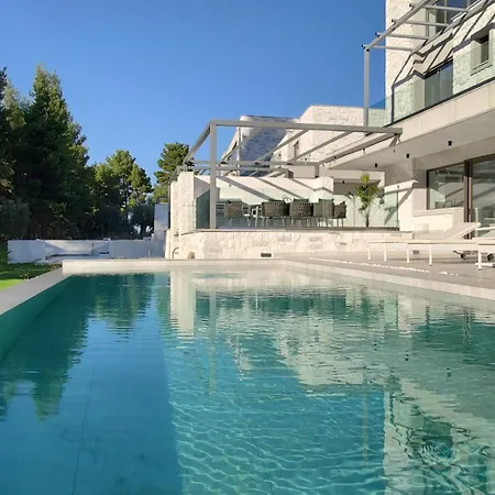 Alessandra Luxury With Private Pools And Jacuzzi Σπίτι διακοπών *