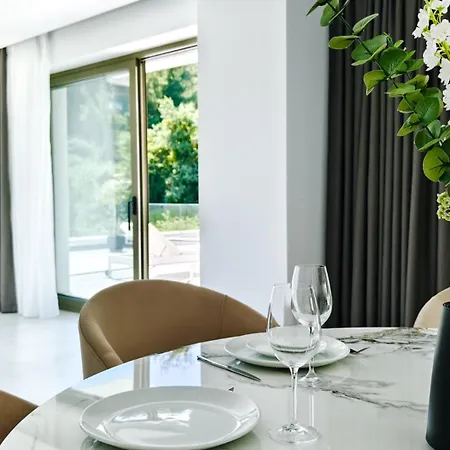 Alessandra Luxury With Private Pools And Jacuzzi Σπίτι διακοπών