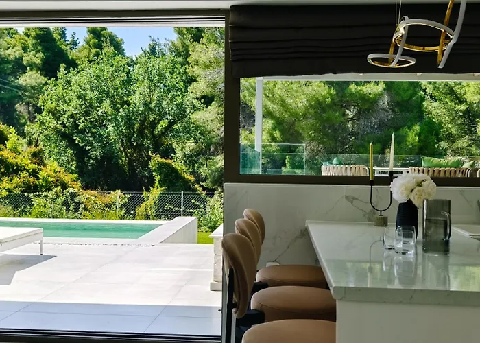 Alessandra Luxury With Private Pools And Jacuzzi Ferienhaus