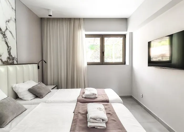 Alessandra Luxury With Private Pools And Jacuzzi *
