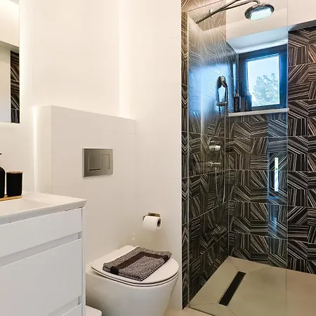 Сasa de vacaciones Alessandra Luxury With Private Pools And Jacuzzi *