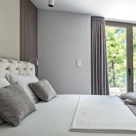 Alessandra Luxury With Private Pools And Jacuzzi Hébergement de vacances Kriopigi