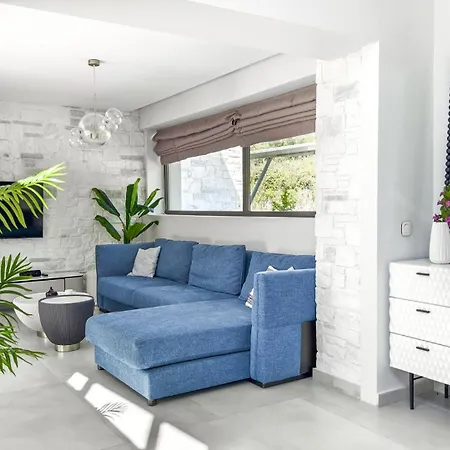 Dom wakacyjny Alessandra Luxury With Private Pools And Jacuzzi *