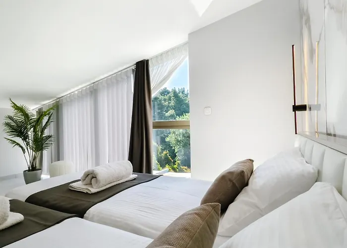 Alessandra Luxury With Private Pools And Jacuzzi Dom wakacyjny Kriopigi